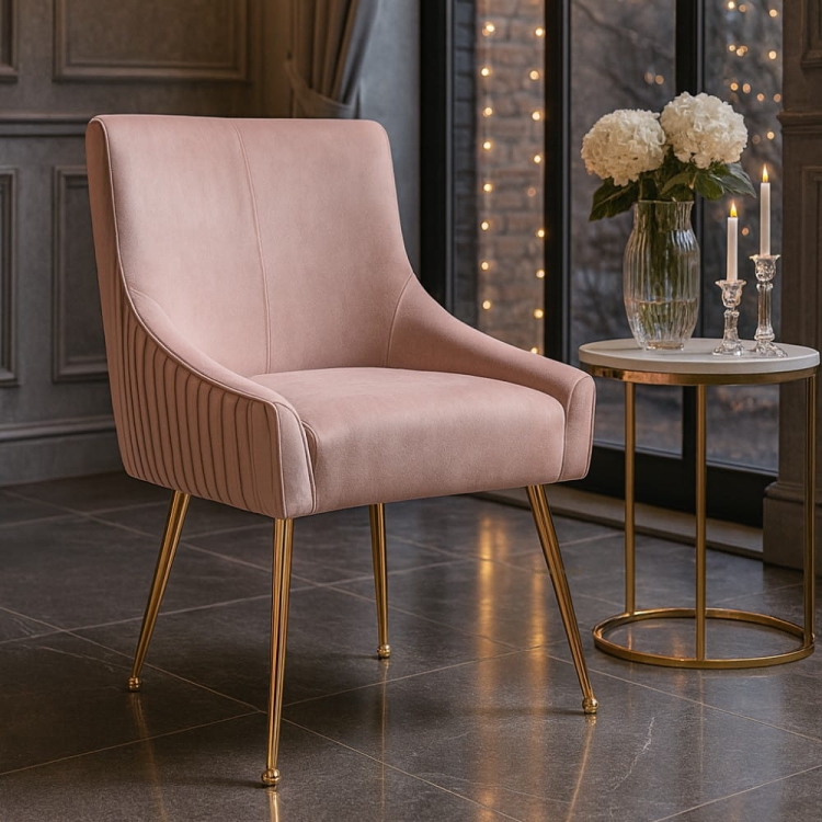 SIZAR LUX - krzesło glamour premium IKOO z pionowymi przeszyciami aranżacja