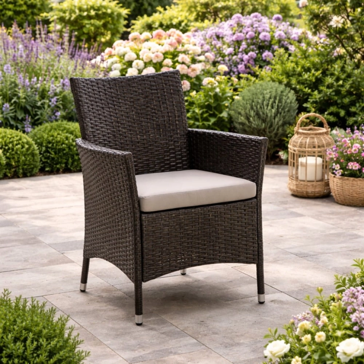 Fotel ogrodowy Portofino z technorattanu poducha na siedzisku