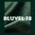 Próbka aksamitnej tkaniny Bluvel 78 - kolor butelkowa zieleń.jpg
