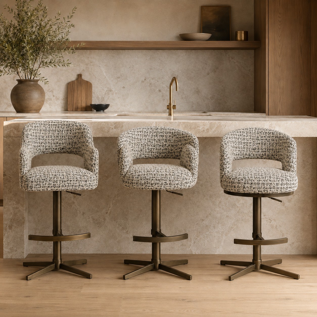 tapicerowane hokery CROSS przy eleganckiej wyspie kuchennej
